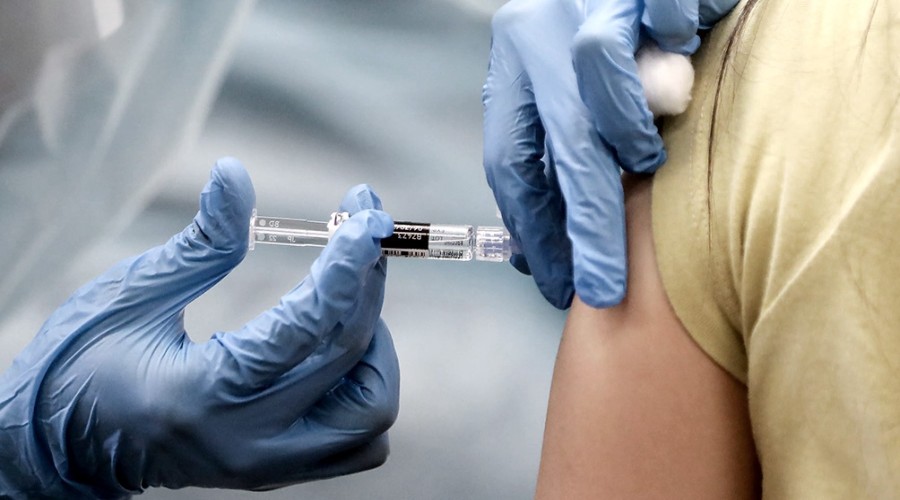 Centros periféricos de salud en Las Varillas ampliación de campaña de vacunación