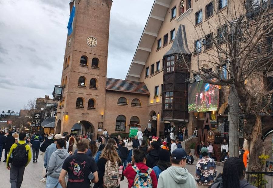 turismo vacaciones de invierno en Córdoba. Turistas sierras de Córdoba visitantes